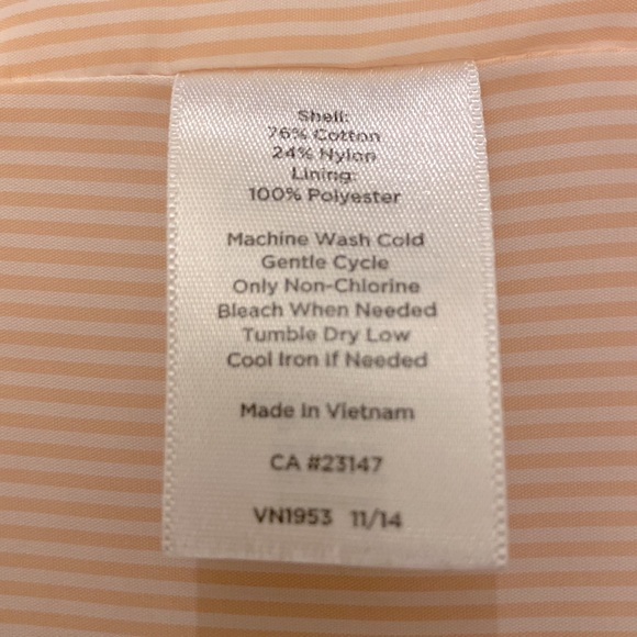 Talbots Pink Lined Two Button Pick Stitch Blazer - Size 8 - Machine Wash - Picture 4 of 5